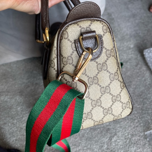 Authentic Gucci vintage web sherry line satchel bag 002.68.0069 (F301) - Picture 4 of 16